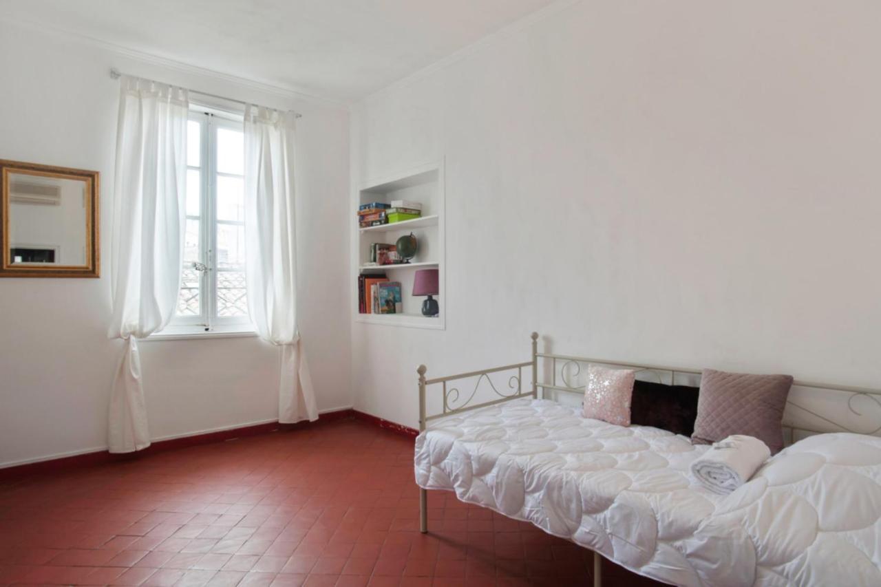 Charming And Large Duplex Flat With Beautiful Terrace In Avignon 아파트 외부 사진