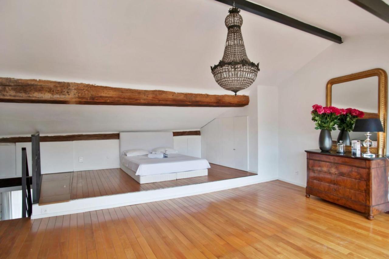 Charming And Large Duplex Flat With Beautiful Terrace In Avignon 아파트 외부 사진